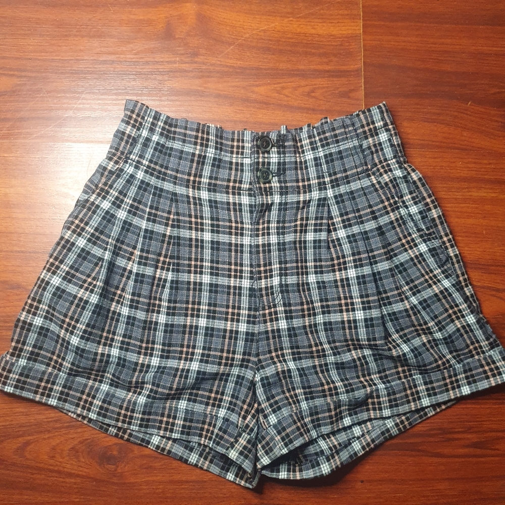 American Eagle Plaid High Waisted Shorts sz 0